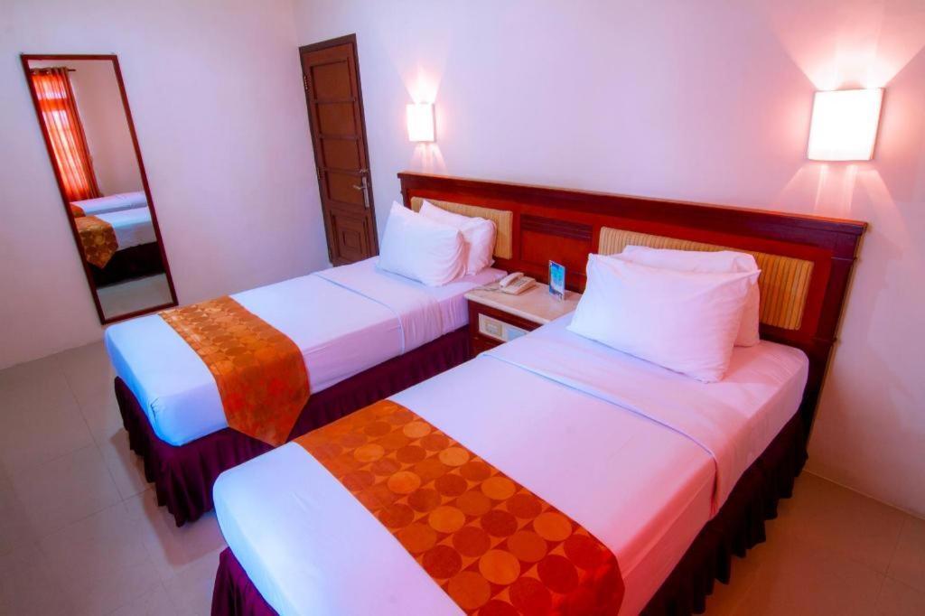 Tanjung Pesona Beach Resort & Spa Sungailiat Esterno foto